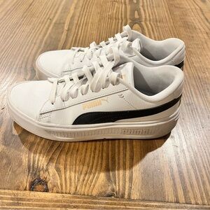 PUMA Smash Platform V3 White Black Gold Women’s Leather Sneakers Size 8.5